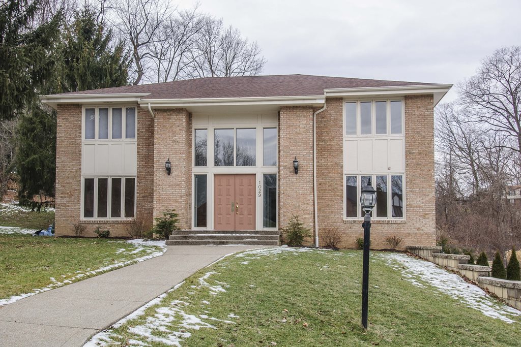 Upper St. Clair - Sold $563,000